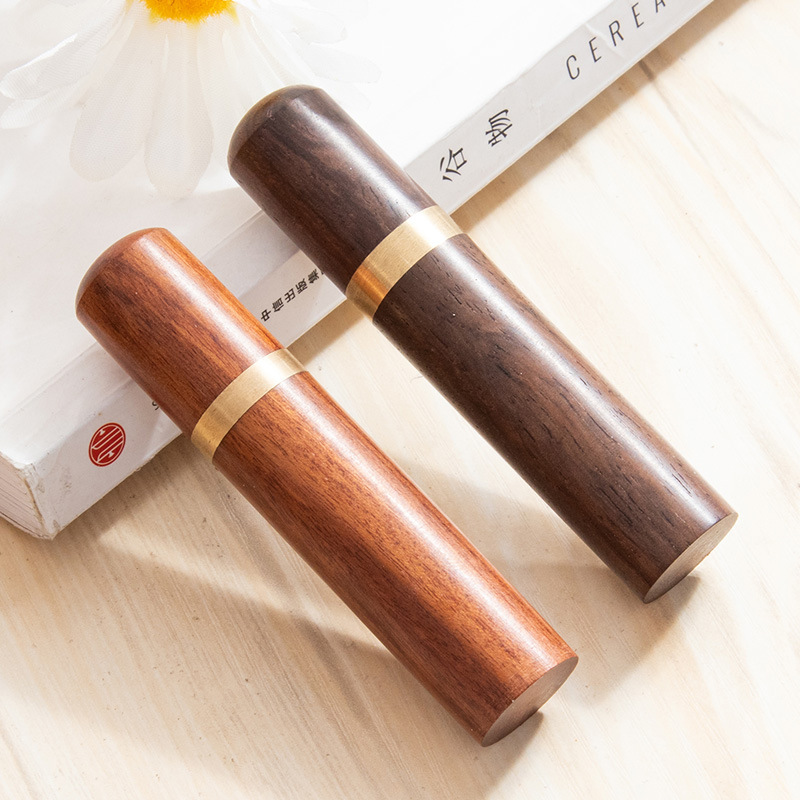 Portable wooden toothpick container, small toothpick bottle, bamboo wood toothpick tube, simple household restaurant toothpick box