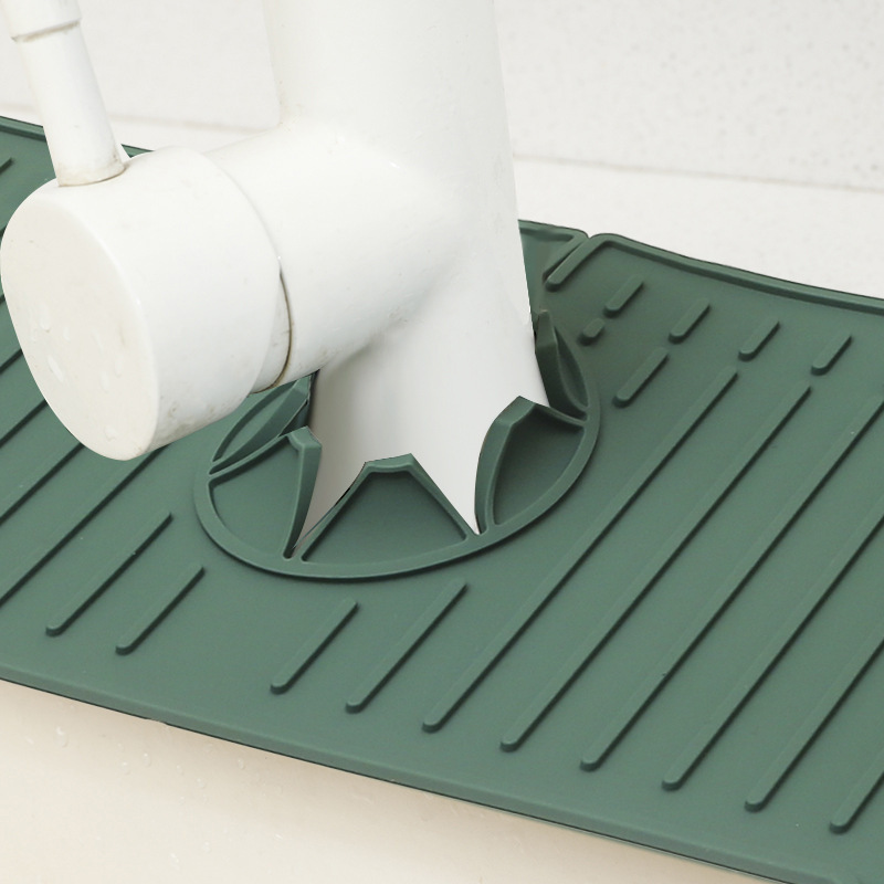 Non-slip silicone mat kitchen sink splash guard silicone material household washbasin countertop toiletries draining mat