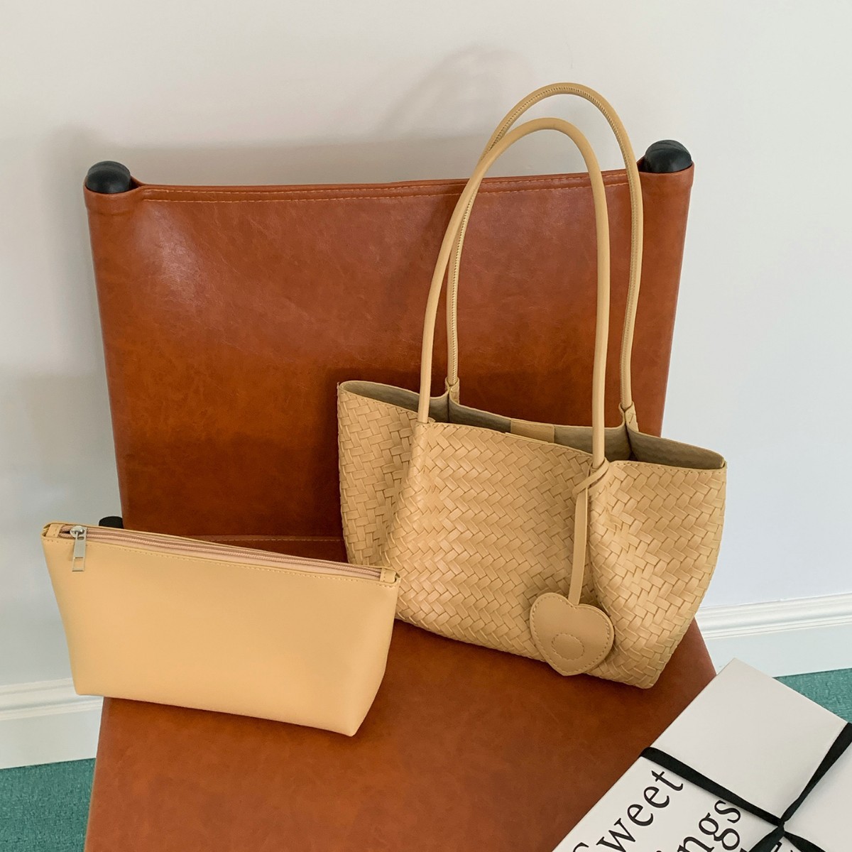 Trendy Woven Bag Soft Leather Handheld Underarm Bag Basket Bag Single Shoulder Mother-Child Bag