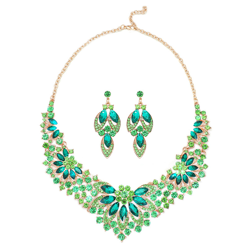 Necklace Set Women 2-Piece Leaf Flower Exaggerated Luxurious Jewelry New Bride Wedding Accessories