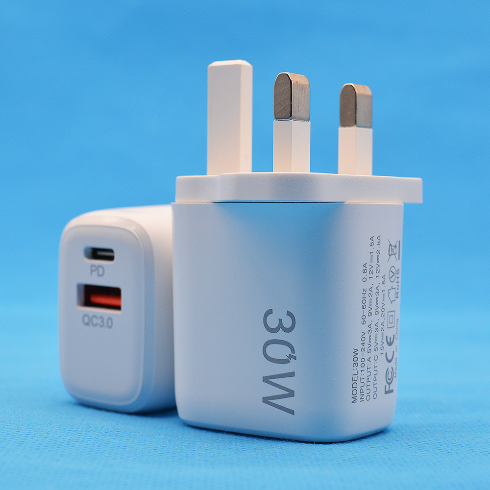 Dedicated 30W Multi-Port Charger USB Multi-Port PD Fast Charging QC3.0 Multi-Port Charging Head Fast Charging Charging Head
