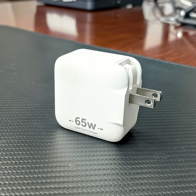 Multi-USB Port Square Type-C 65W GaN Charger for Huawei Apple Samsung Phones