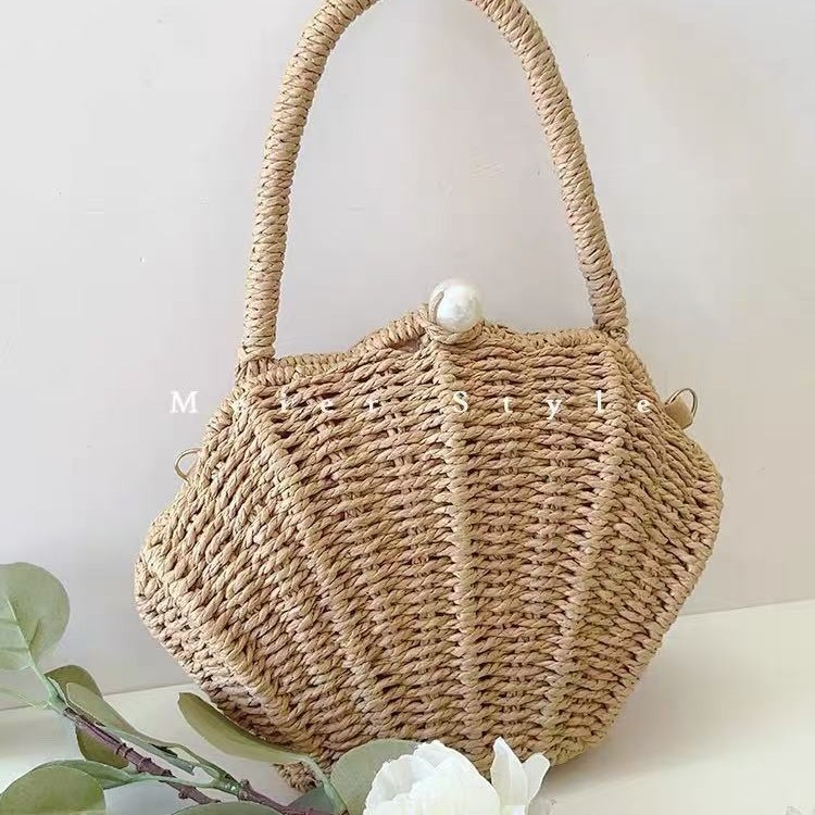 Hand-woven shell women's shoulder bag crossbody bag small fresh pearl bag straw woven bag