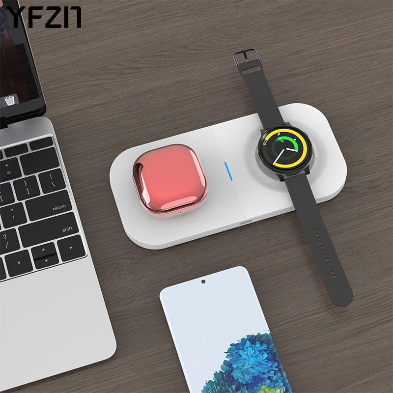 Wireless charger compatible with iWatch 7 SE 6 5 4 3 2 two-in-one 15W fast wireless charger fast charging portable