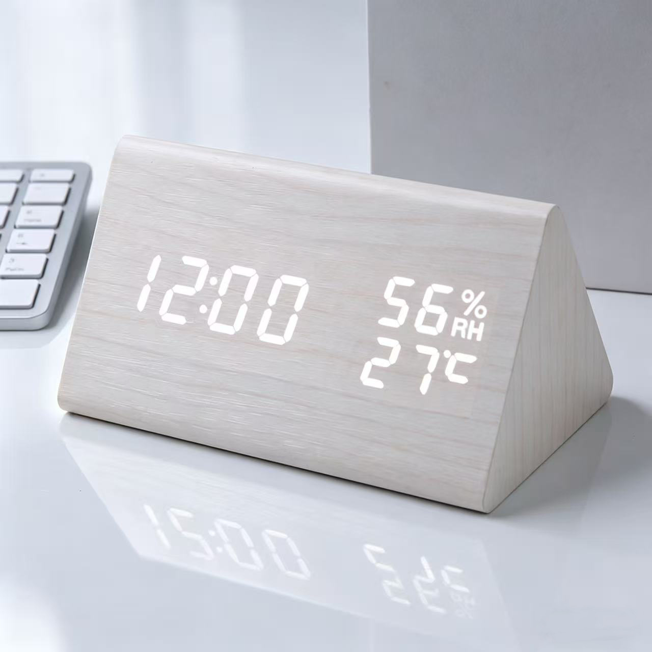 Smart voice-controlled wooden digital alarm clock, temperature and humidity clock, PVC wooden office clock, student electronic clock, LED wooden clock