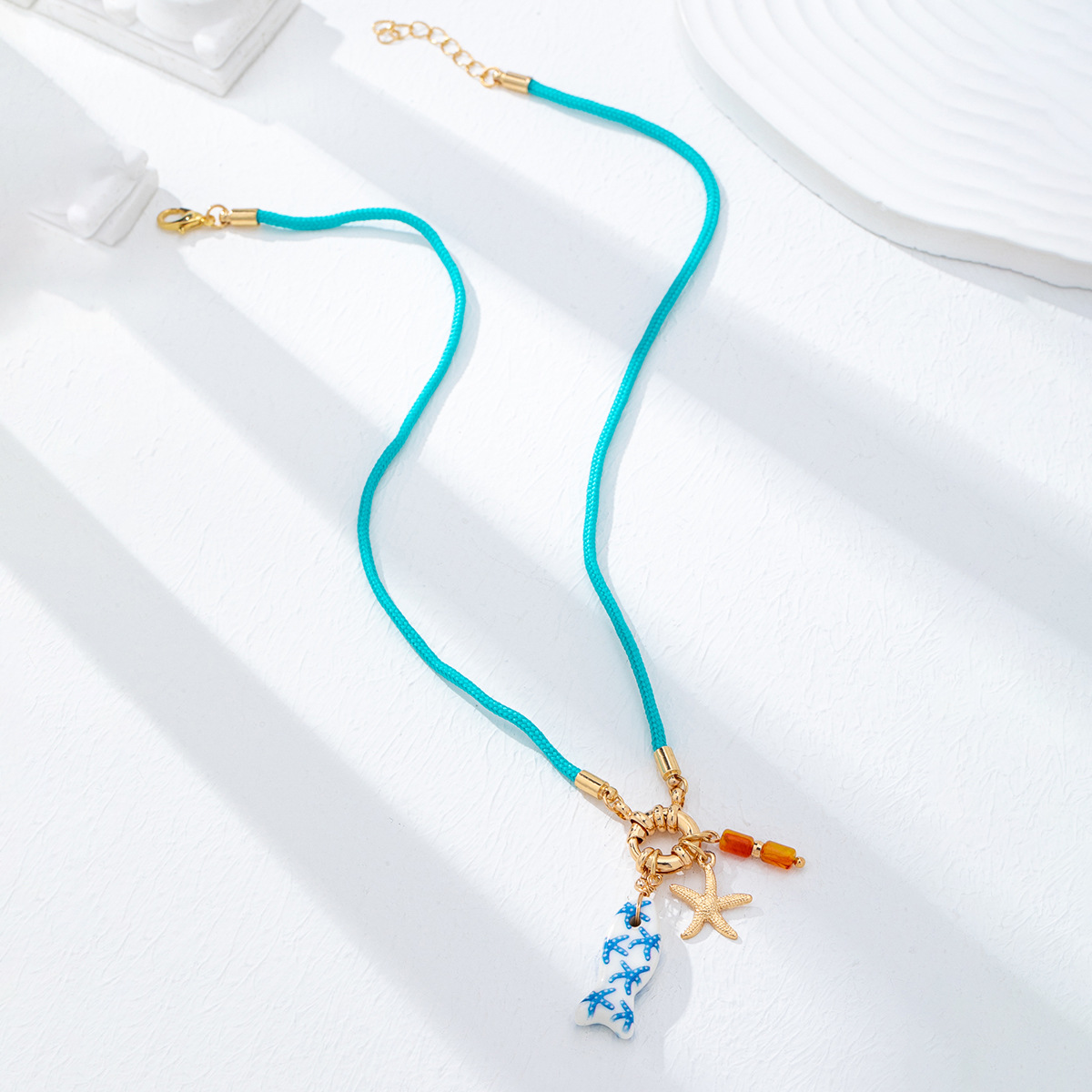 Qingdao Daiwei Accessories Bohemian Style Marine Life Pendant Decorated Necklace Stackable Necklace Women's
