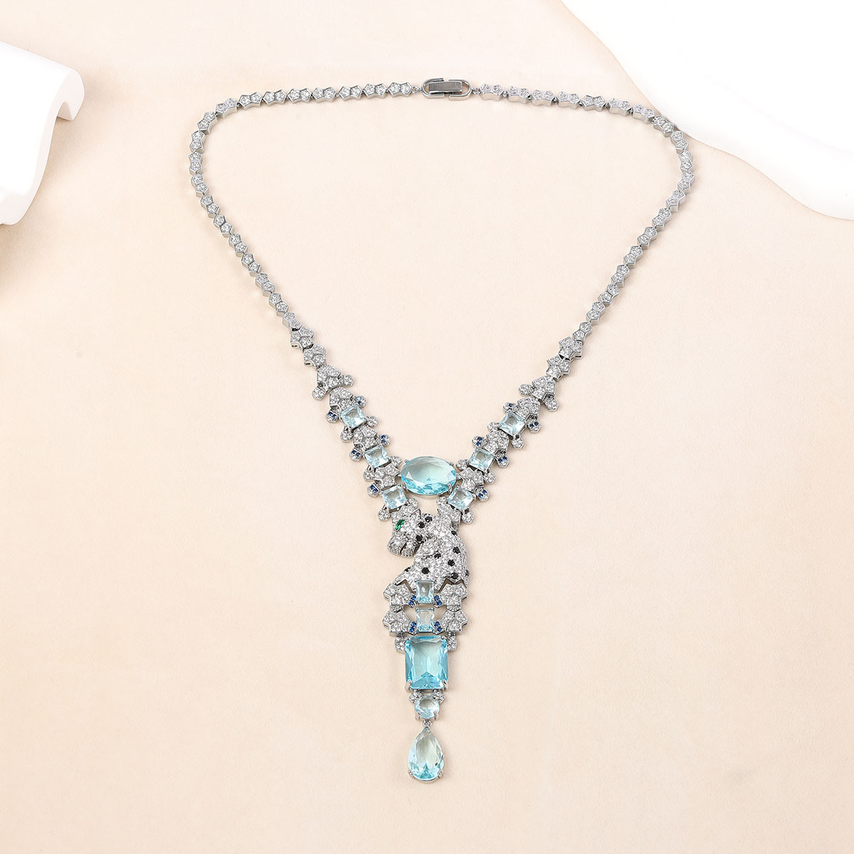Leopard design necklace daily matching accessories micro-set zircon
