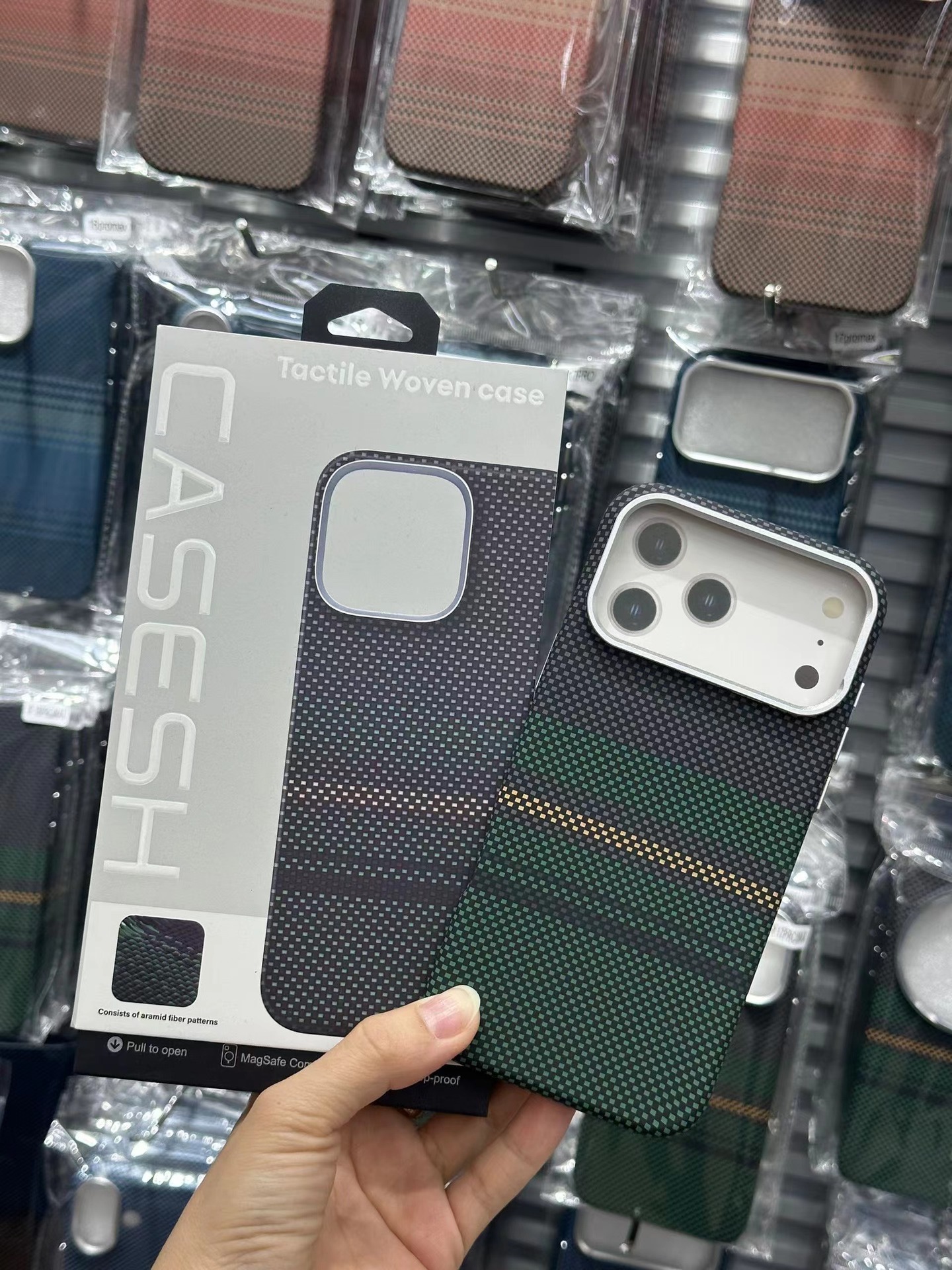 For iPhone 17 Pro Max Large Hole Houndstooth Phone Case Apple 16 Built-in Magnetic Woven Texture 15 Hard Case