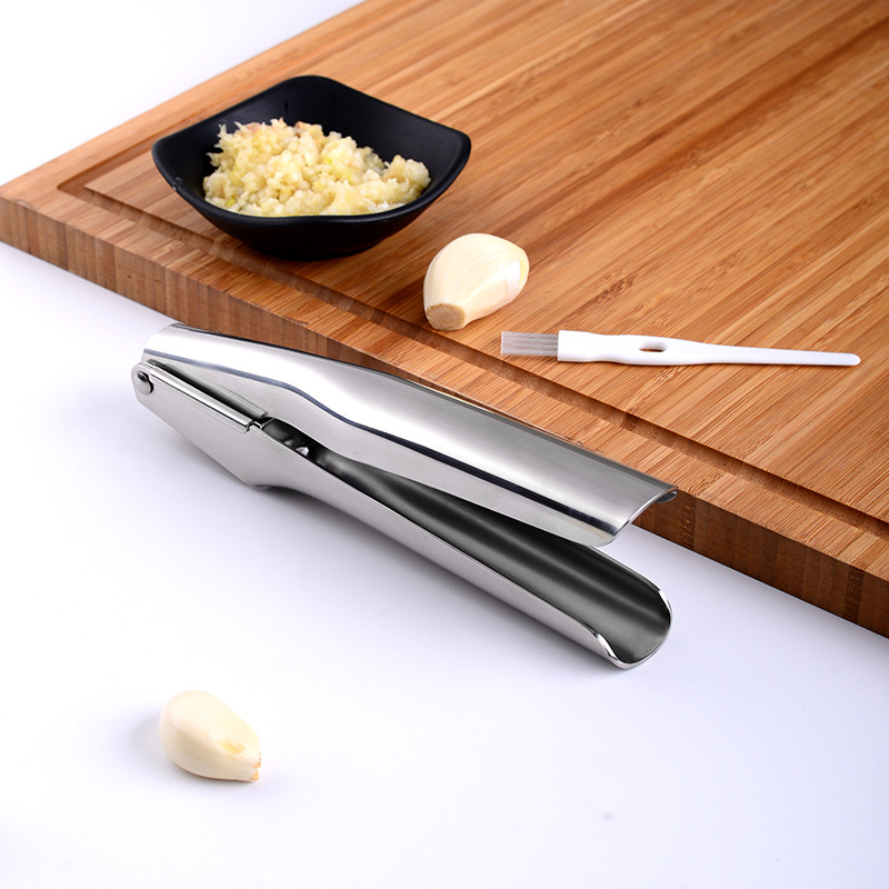 304 stainless steel thickened garlic press garlic press household manual ginger juice garlic puree masher modern simple thick