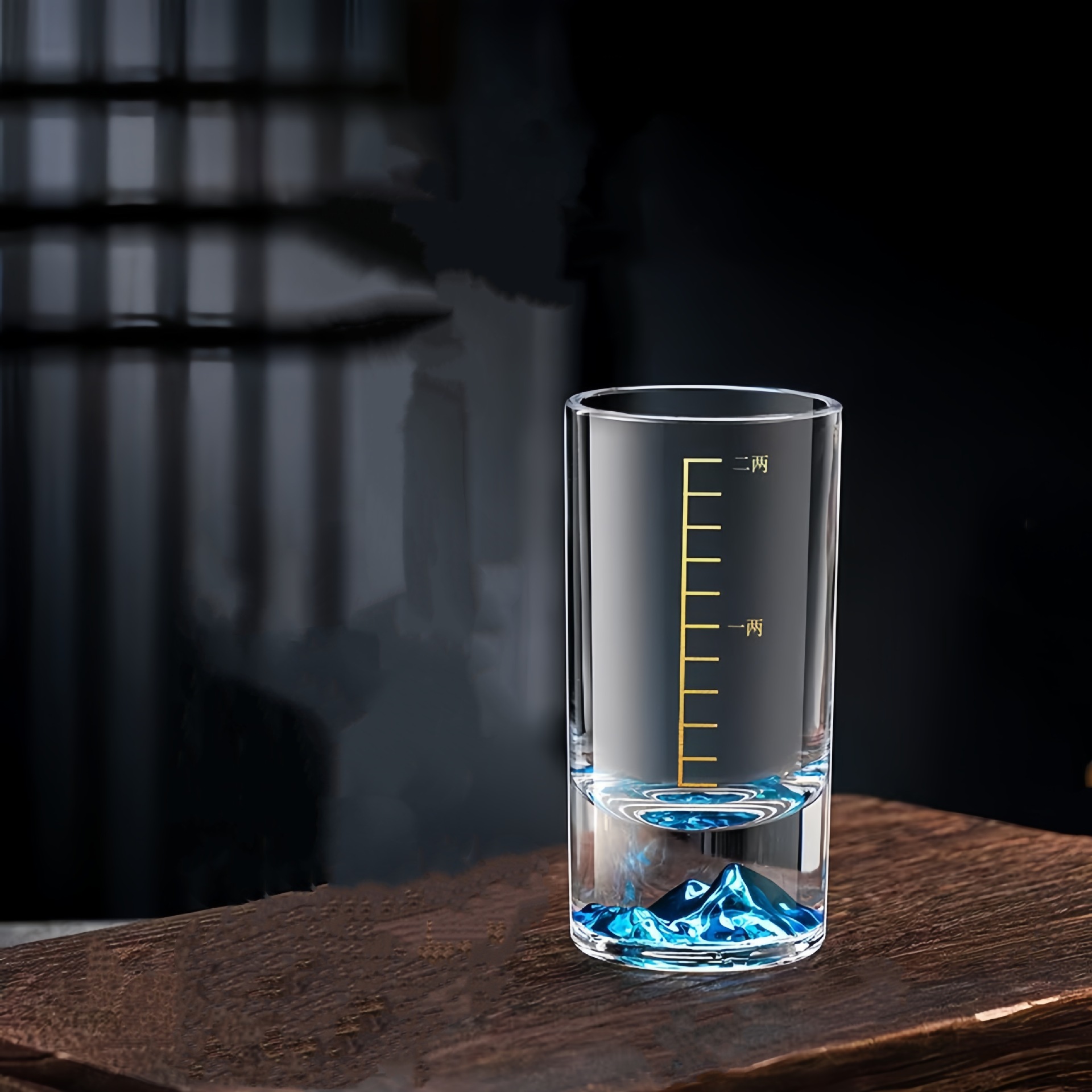 Two liang scale, gold foil, gold mountain, blue mountain liquor cup, glass liquor divider, household glass two liang cup