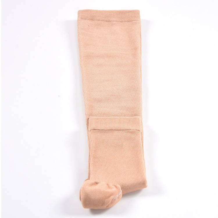 Socks, men's spring new solid color mid-calf socks, jacquard breathable sports socks, casual nylon socks, outdoor pressure men's socks