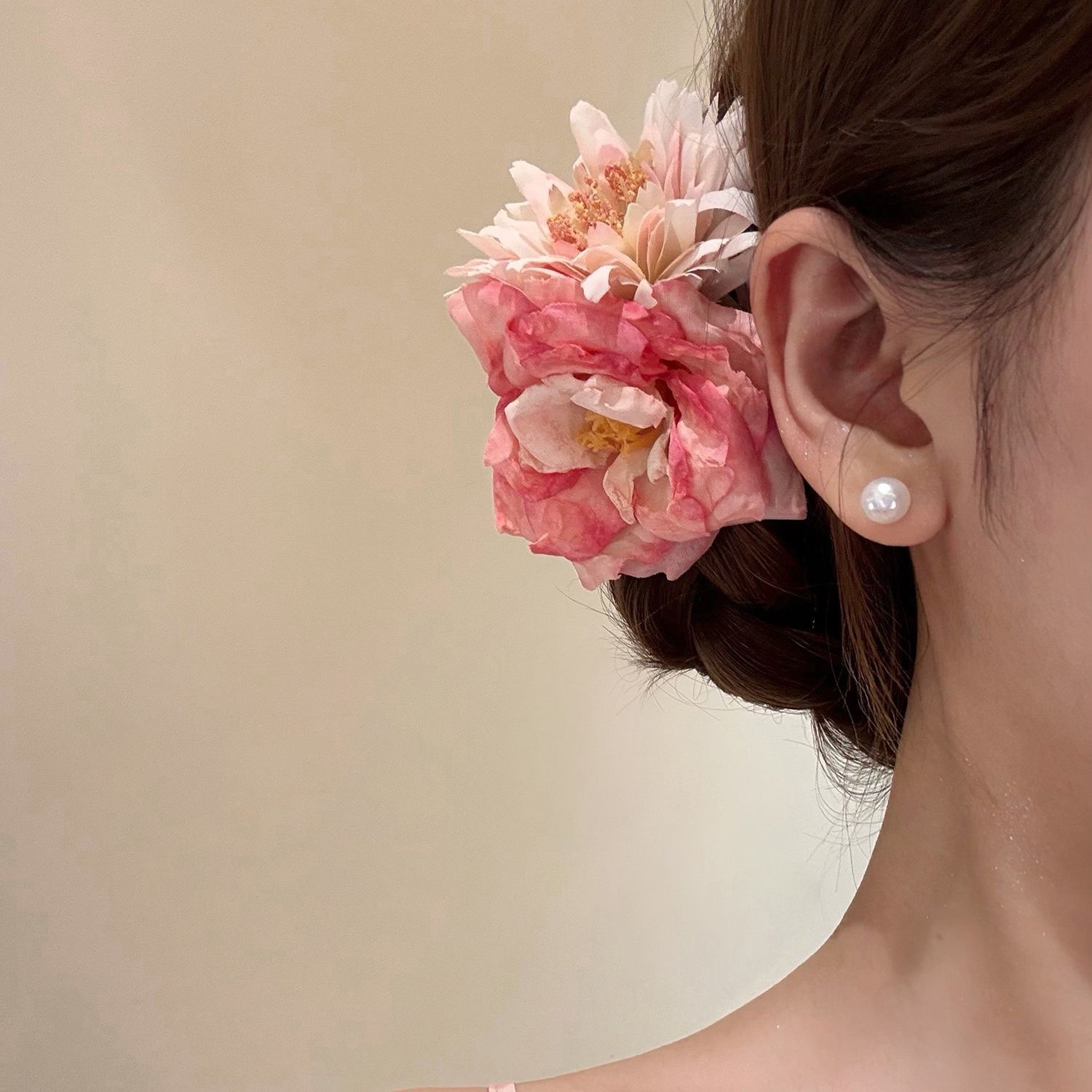 New Chinese style lily flower hair clip for women super fairy bangs duckbill clip ancient style cheongsam accessory head flower hair accessory