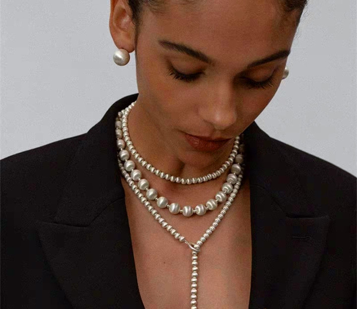 Heavy-duty brushed chain necklace for women bead bracelet matte bracelet sweater chain