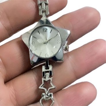 New watch five-pointed star bracelet women's watch ladies' watch