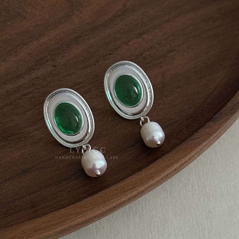Square Baroque Pearl Pendant Earrings Island Vacation Earrings Elegant Simple Small