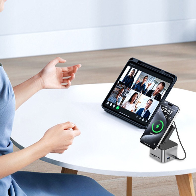 New USB Expansion Dock Gigabit Multi-Function Expansion Dock 10-in-1 HUB Hub 15W Magnetic Wireless Charger