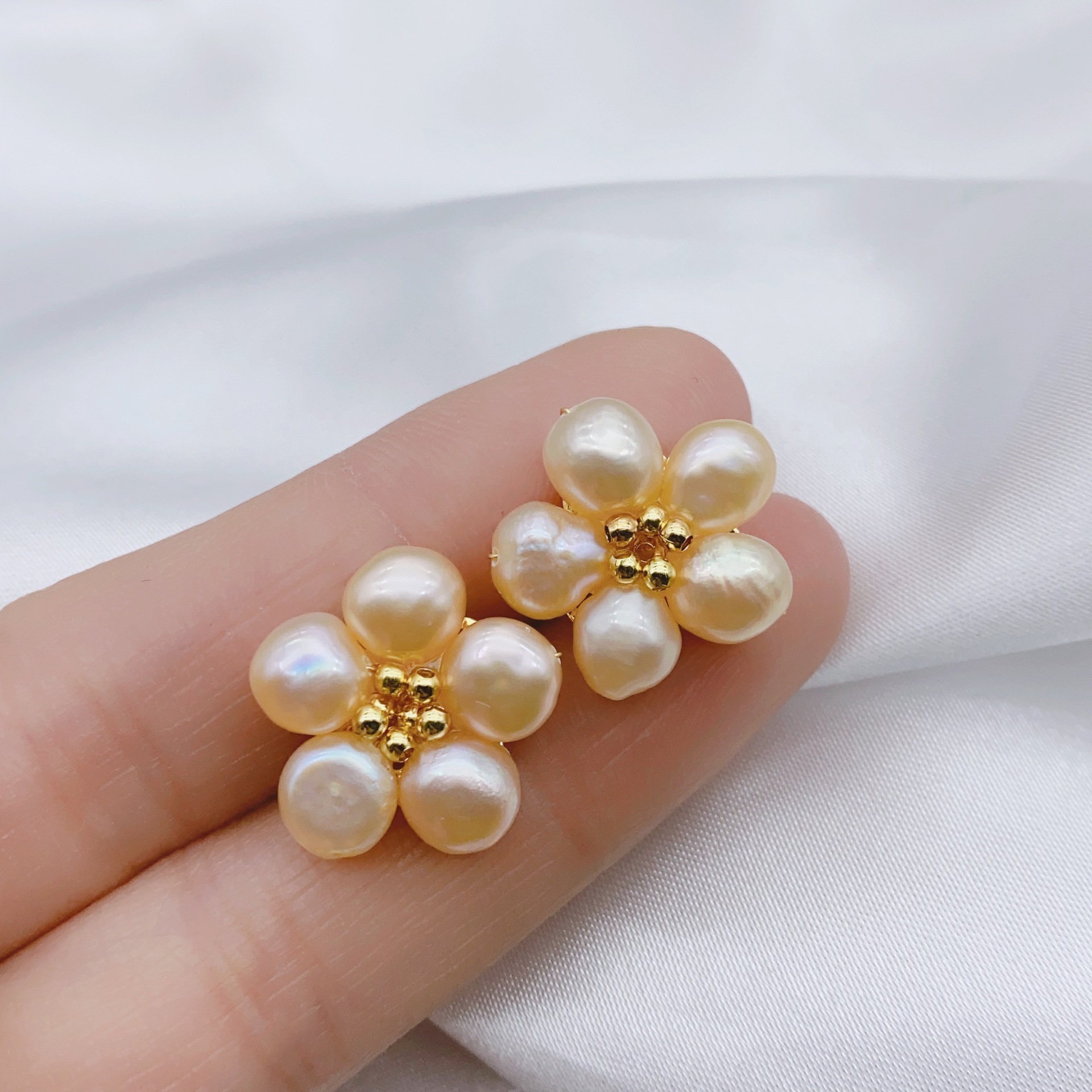 925 Needle Baroque Pearl Five-Petal Flower Earrings Original Design Style Earrings