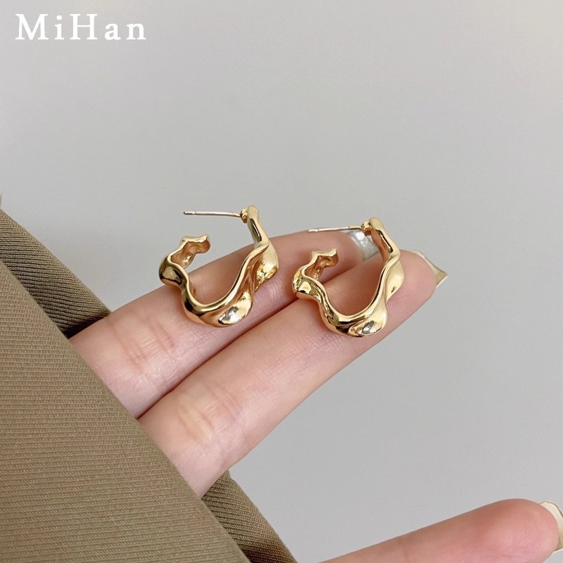Wrinkled Metal Irregular Niche Ear Hoops Earrings Ear Accessories