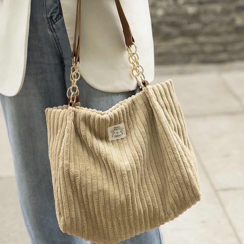 Large Capacity Bag for Women 2025 New Corduroy Texture Tote Bag Casual Commuter Shoulder Bag