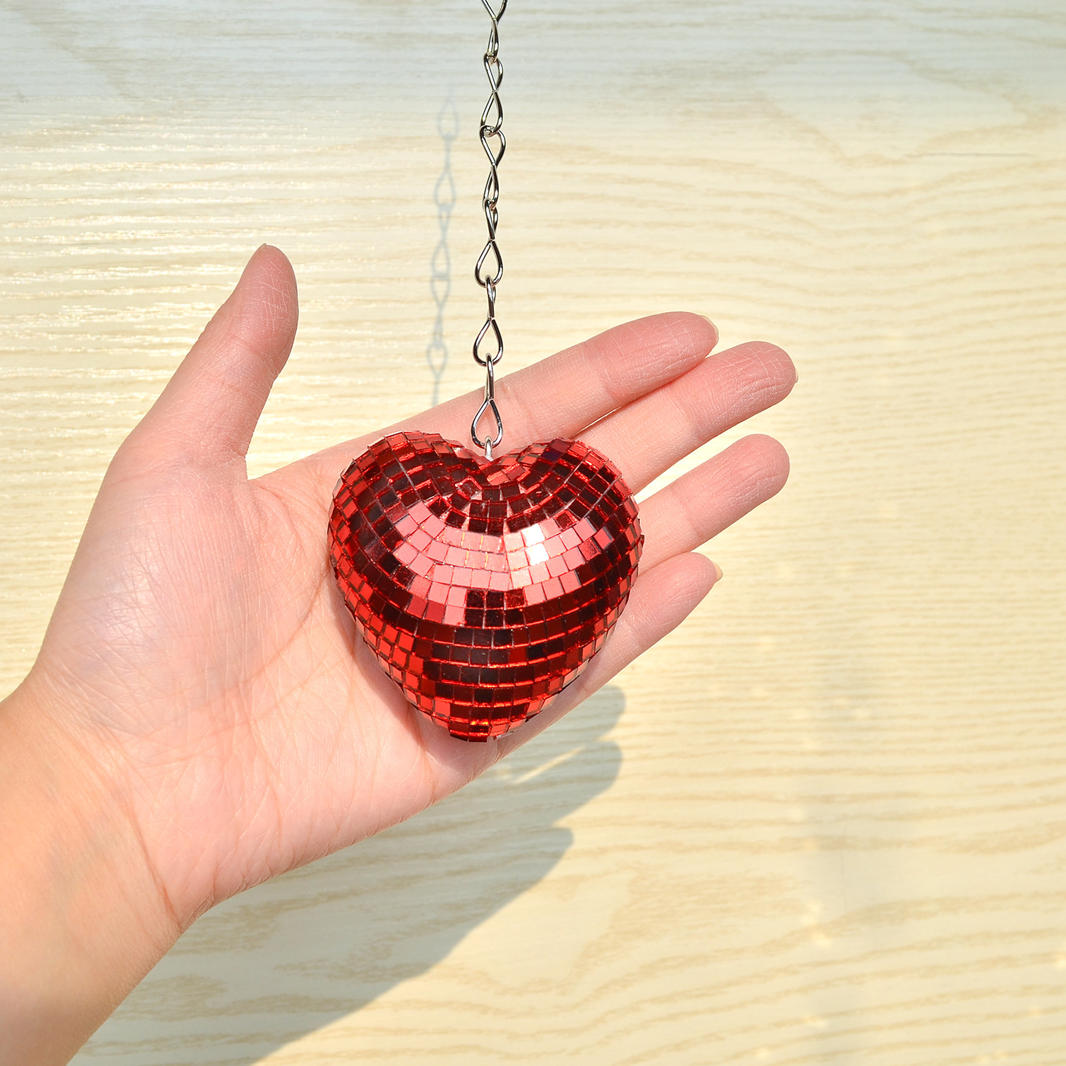 Love Heart Disco Ball Mirror Disco Ball Heart Reflective Atmosphere Decoration Party Pendant with Chain