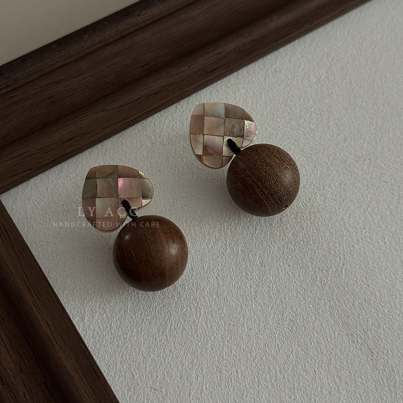 Natural Solid Wood Mother-of-Pearl Shell Geometric Earrings Drop Earrings Commuter Earrings for Women