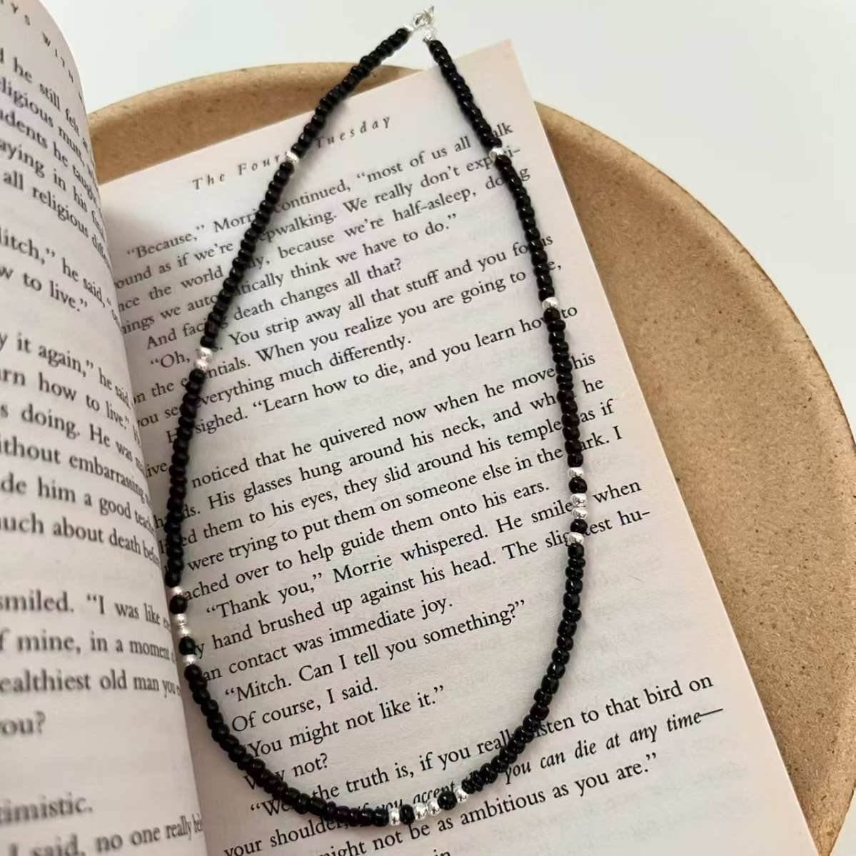 Natural black agate bead necklace for women fever niche layered S925 silver collarbone chain sweater chain