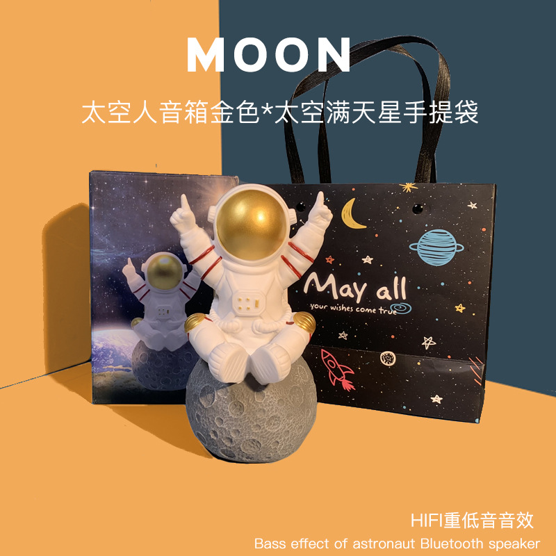 Astronaut Bluetooth speaker new gift cartoon birthday gift home ornament audio gift bag