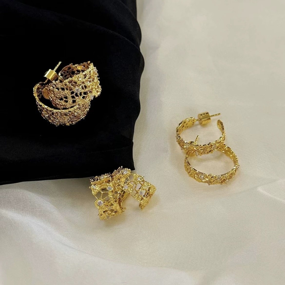 Dong Jie Levis Lace Series Stud Earrings Lace Original Simple Earrings Women