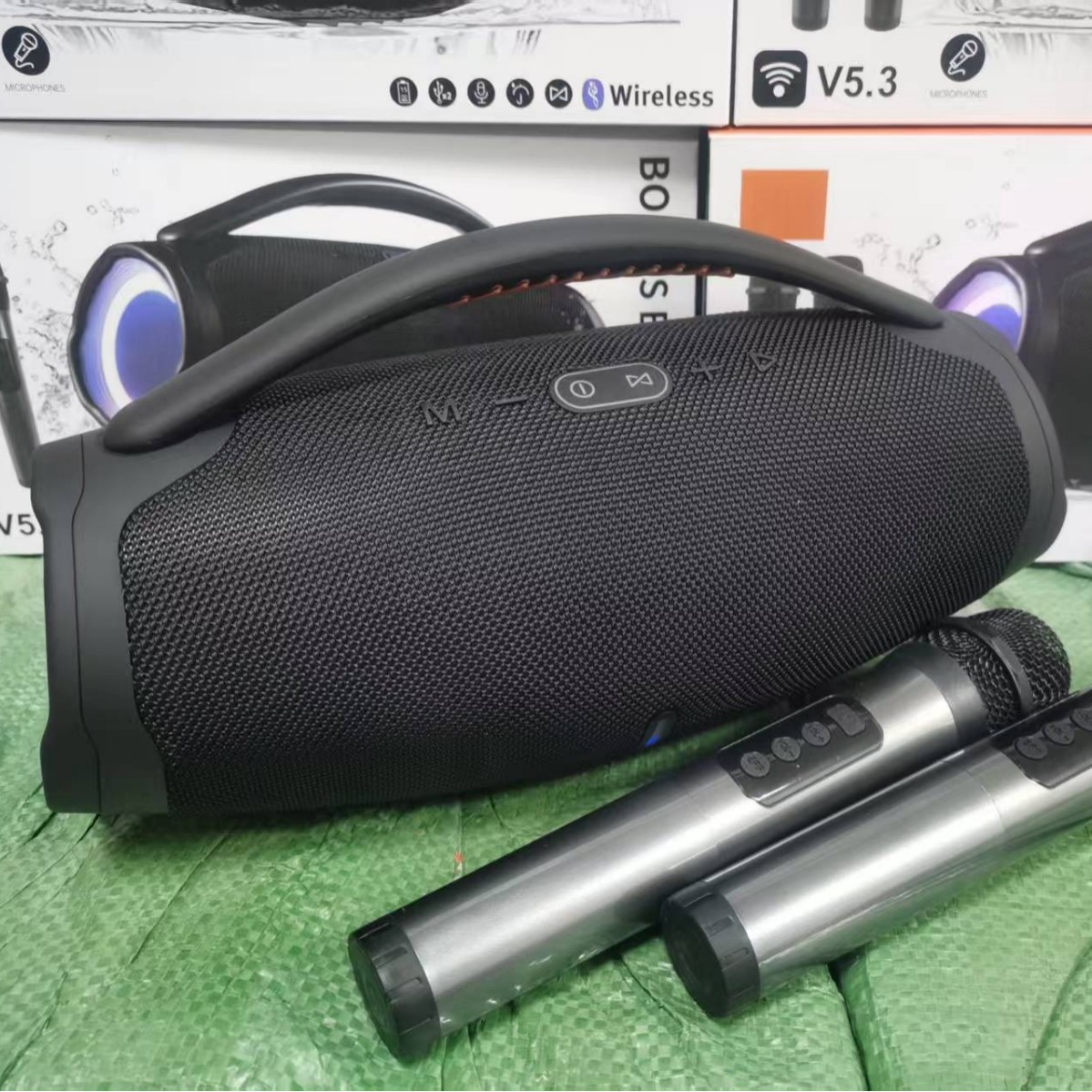 LED Big War God 3 Wireless Microphone Bluetooth Speaker Outdoor Camping Sports Bluetooth Speaker Portable Big War Drum